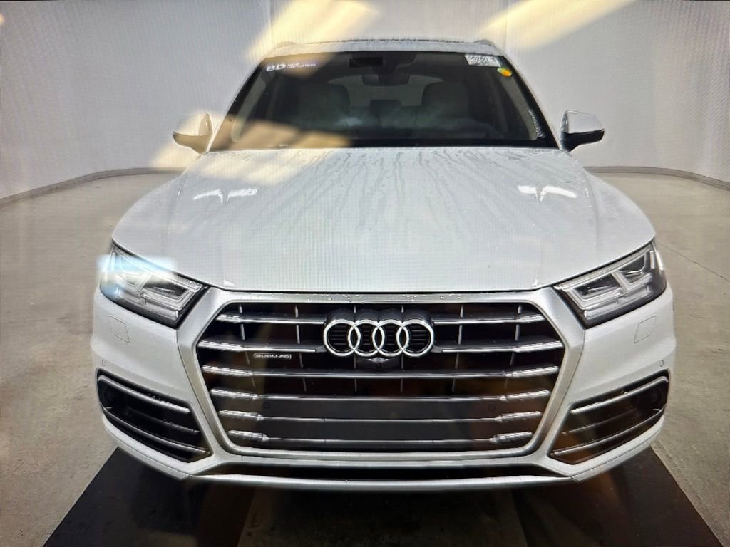 Used 2020 Audi Q5 Prestige AWD/4WD image 2