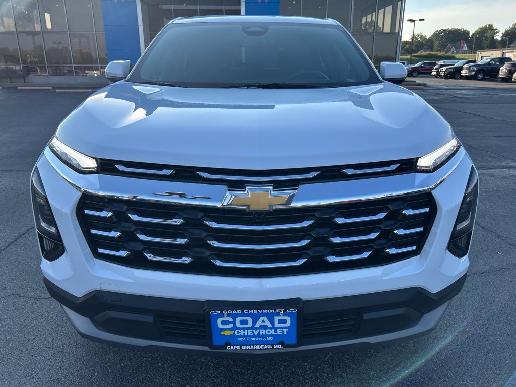 Used 2025 Chevrolet Equinox LT AWD/4WD image 8