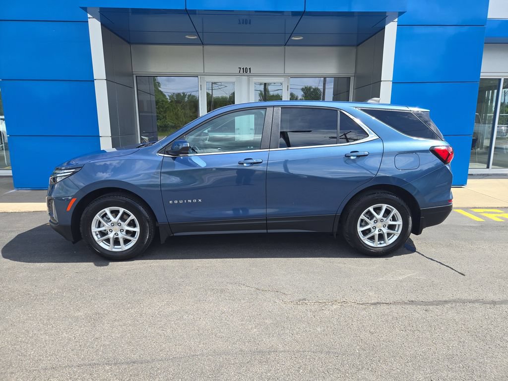 Certified 2024 Chevrolet Equinox LT w/ LPO, Floor Liner Package FWD image 4