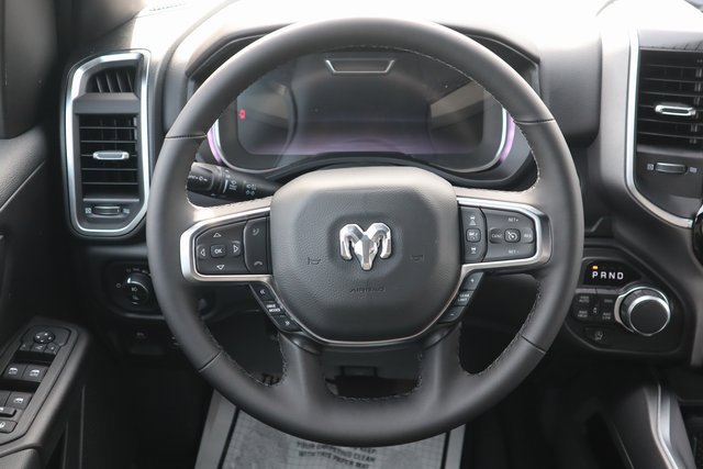 New 2026 RAM 1500 4x4 Crew Cab image 4