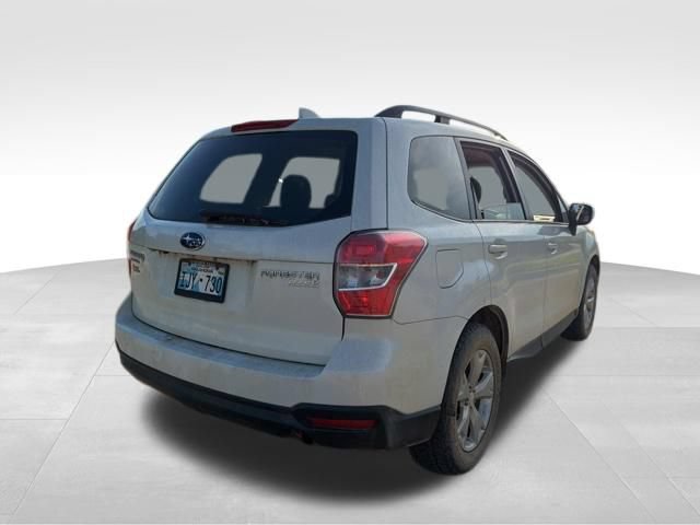 Used 2016 Subaru Forester 2.5i Premium AWD/4WD image 3