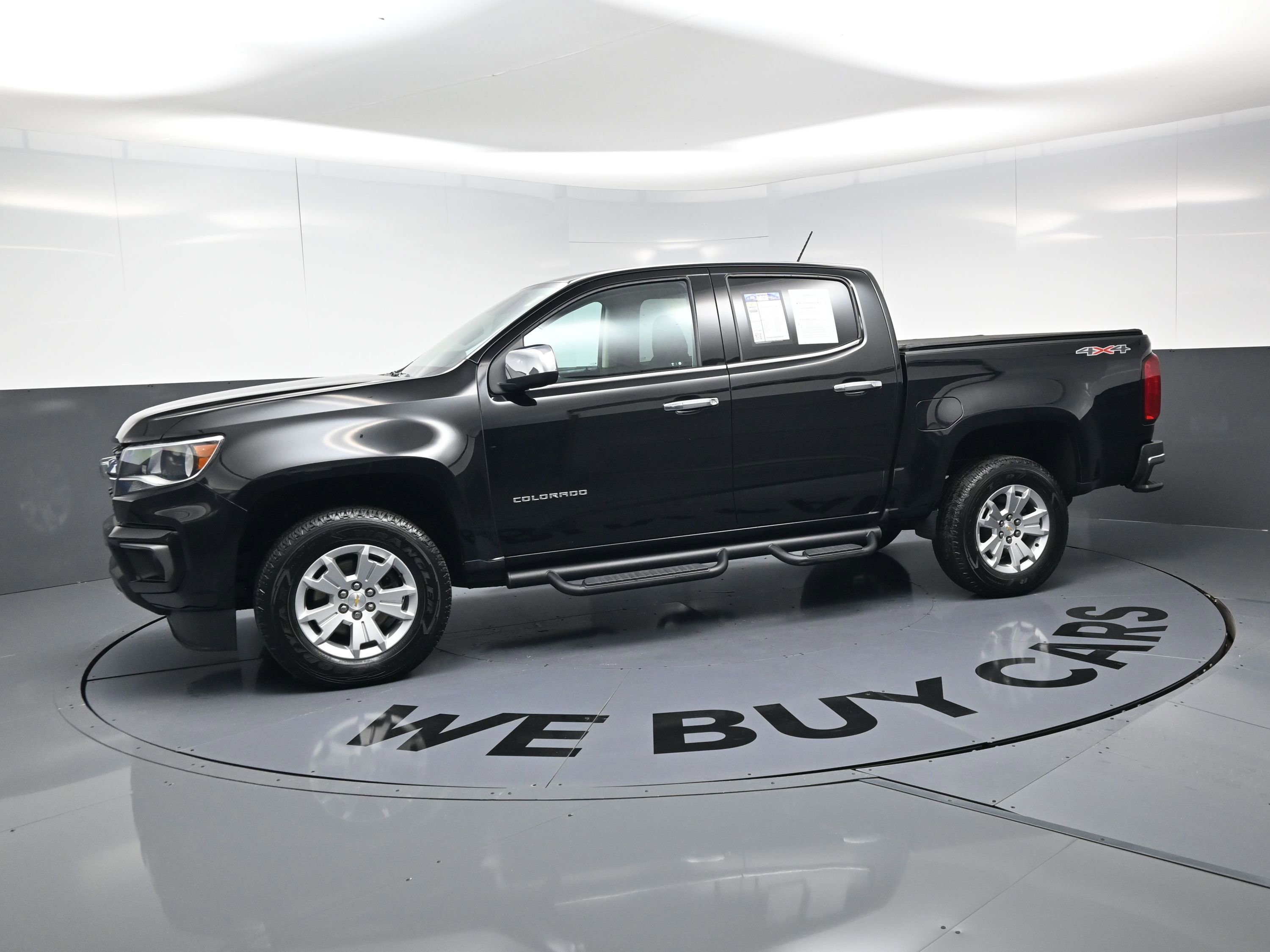 Certified 2022 Chevrolet Colorado LT w/ LPO, Tonneau and Step Package image 6