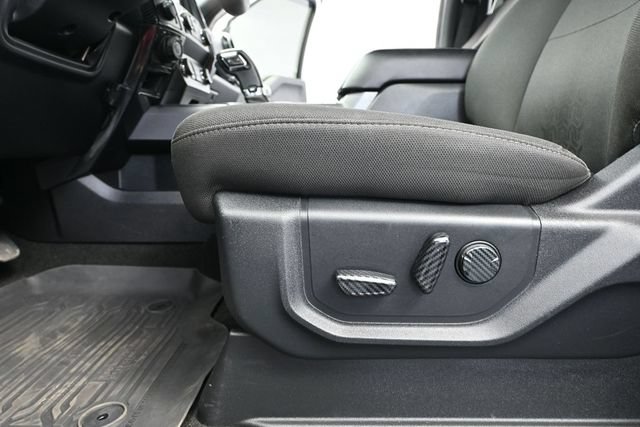 Used 2019 Ford F150 XLT w/ Equipment Group 302A Luxury AWD/4WD image 16