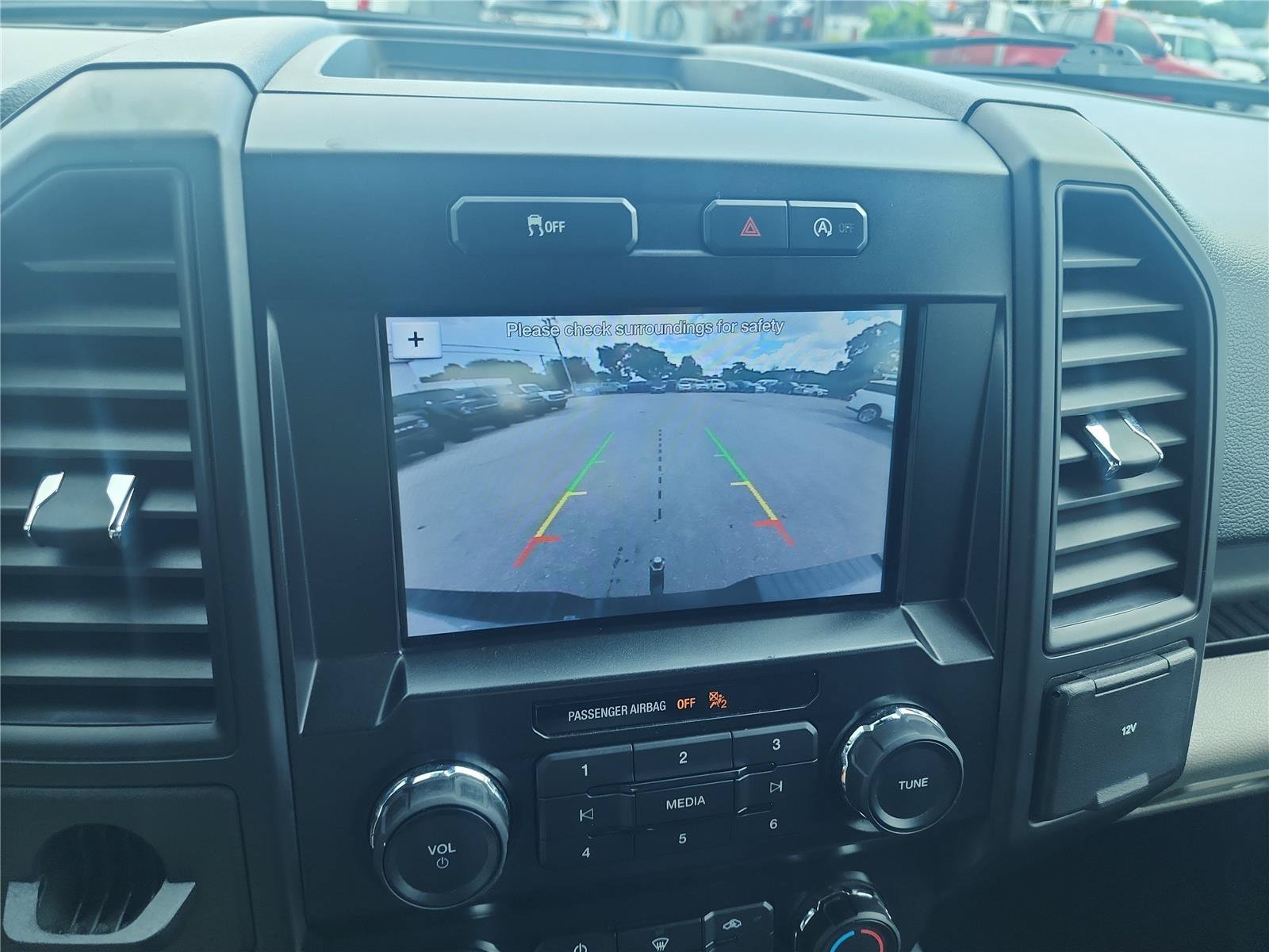 Certified 2019 Ford F150 XL w/ Equipment Group 101A Mid RWD image 34