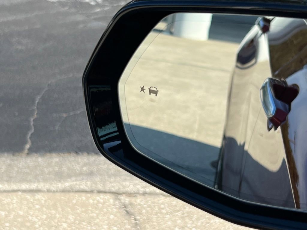 Certified 2023 Cadillac XT6 Luxury image 33