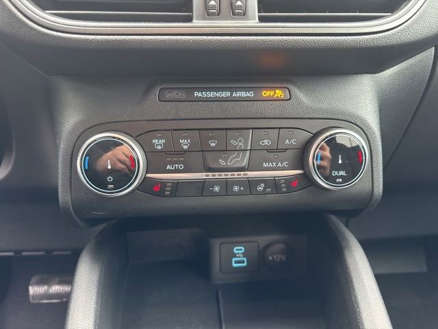 Used 2023 Ford Escape Active image 17