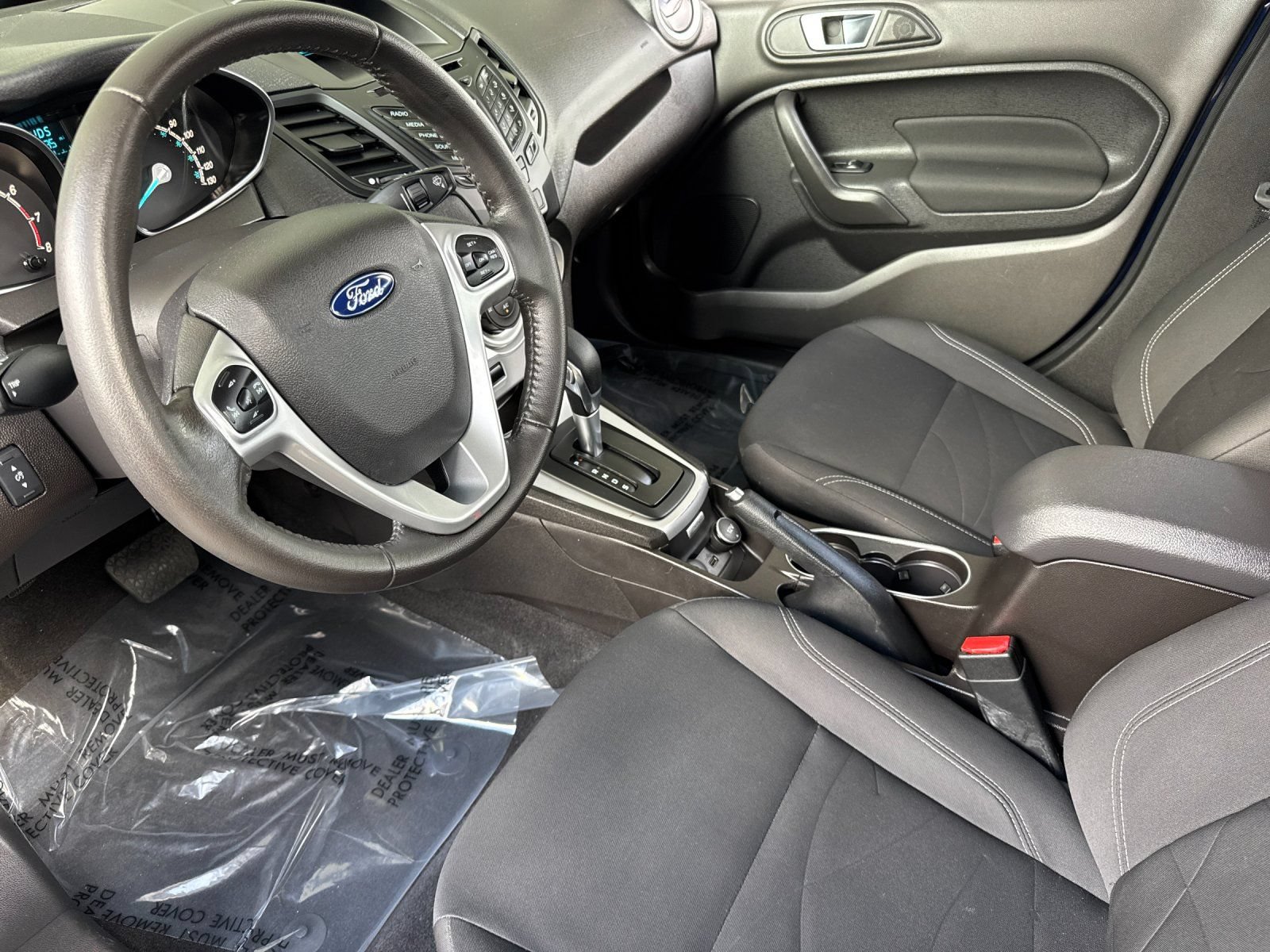 Used 2016 Ford Fiesta SE FWD image 11