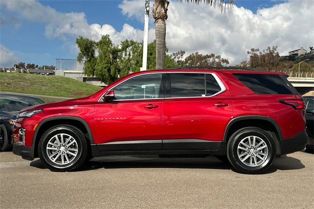 Used 2023 Chevrolet Traverse LT image 9