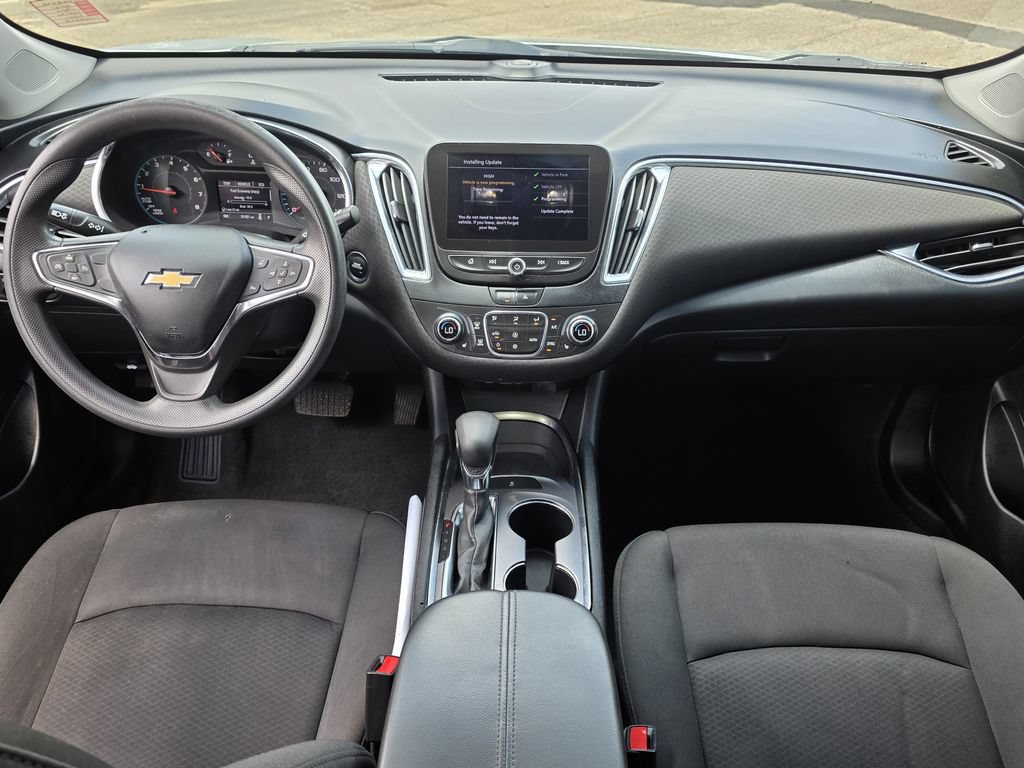 Certified 2022 Chevrolet Malibu LT FWD image 9