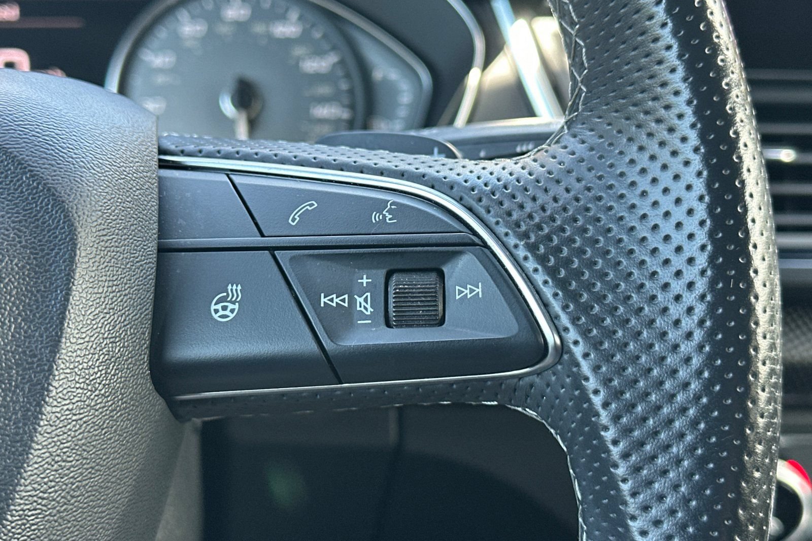 Used 2023 Audi SQ5 Premium AWD/4WD image 38