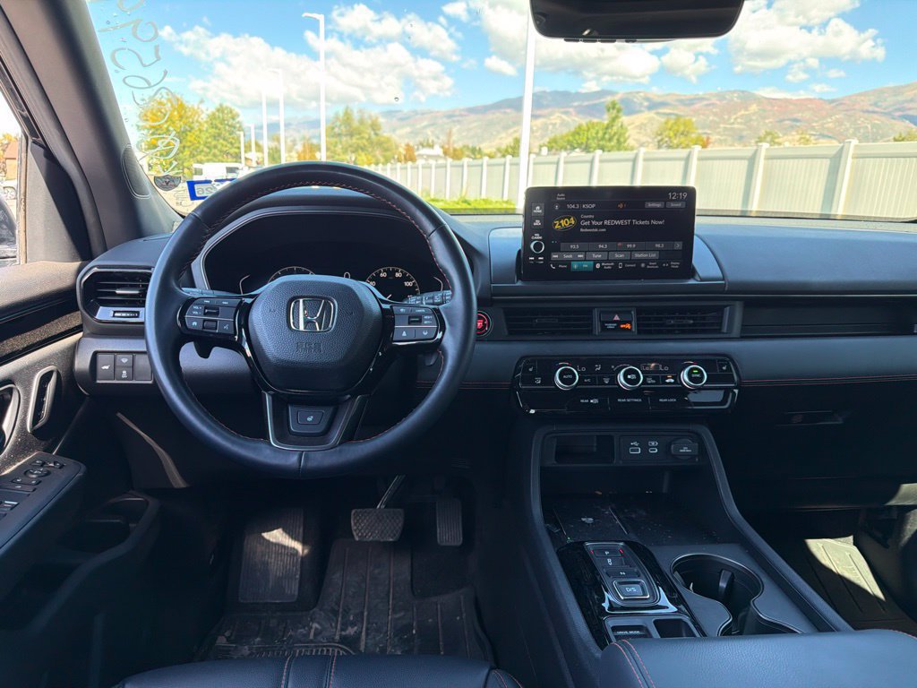 Used 2024 Honda Pilot TrailSport image 21