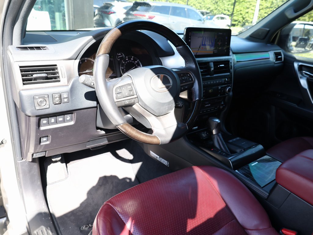 Used 2023 Lexus GX 460 Luxury image 14