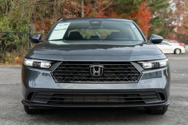 Used 2025 Honda Accord LX image 4
