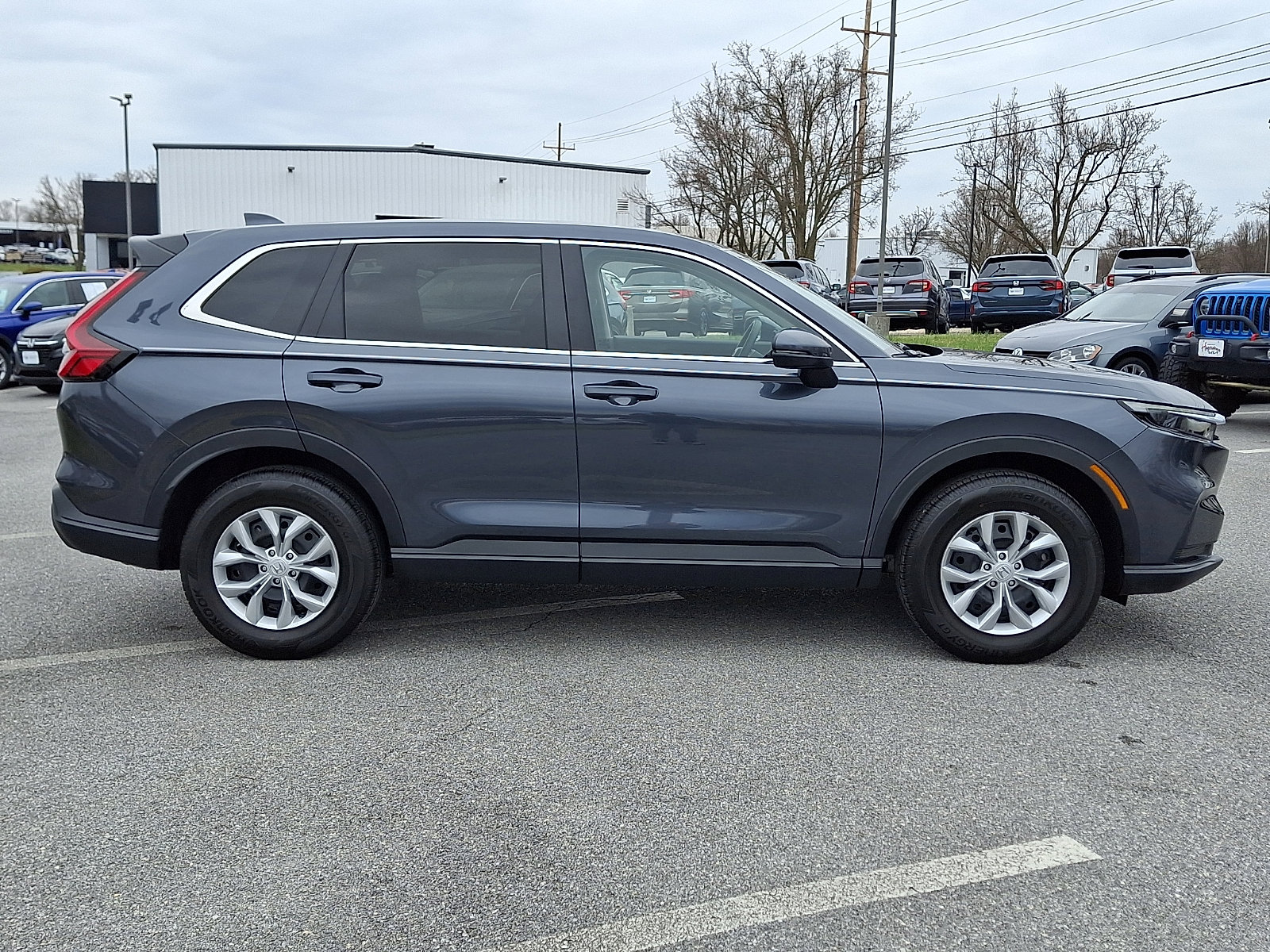 Used 2026 Honda CR-V LX image 7