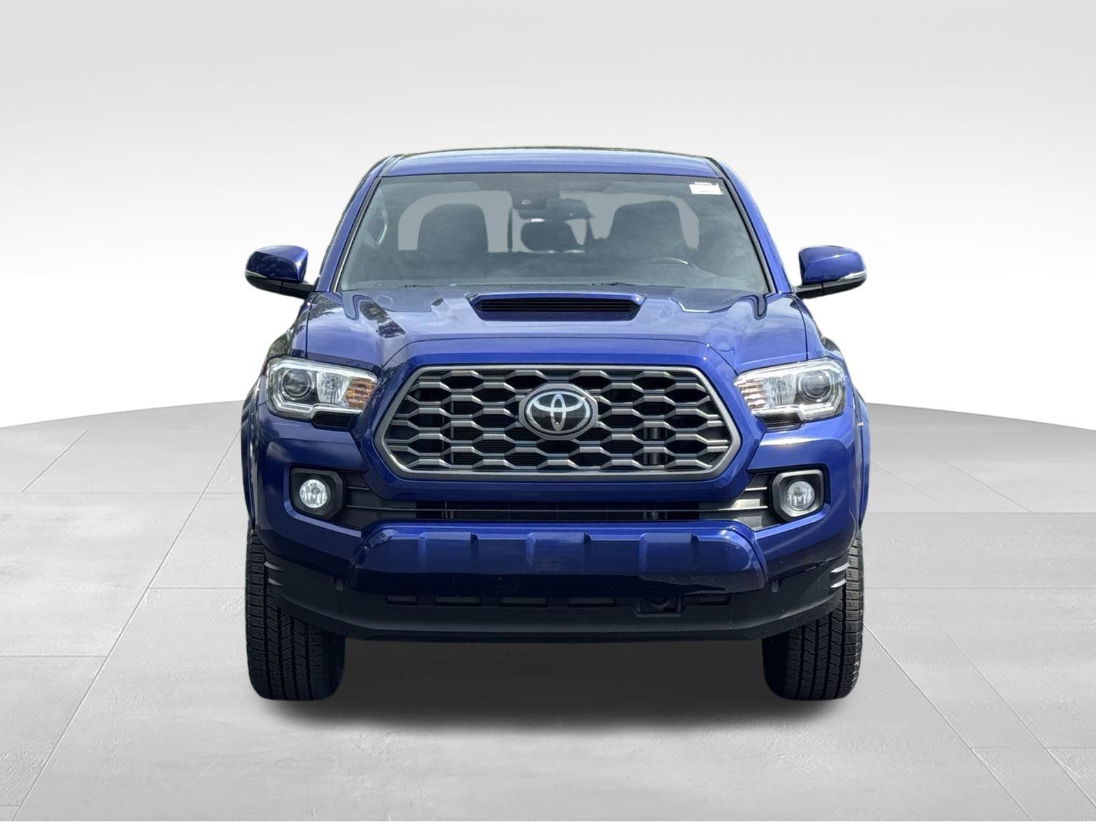 Used 2022 Toyota Tacoma TRD Sport AWD/4WD image 11