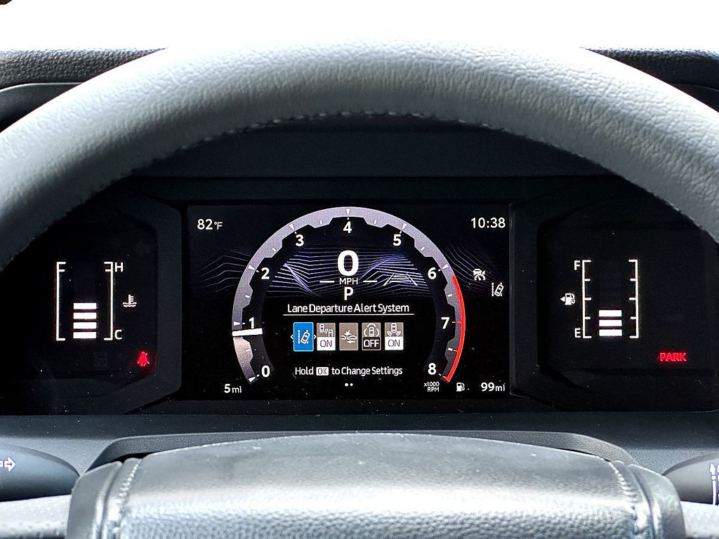 New 2026 Toyota 4Runner SR5 AWD/4WD image 18