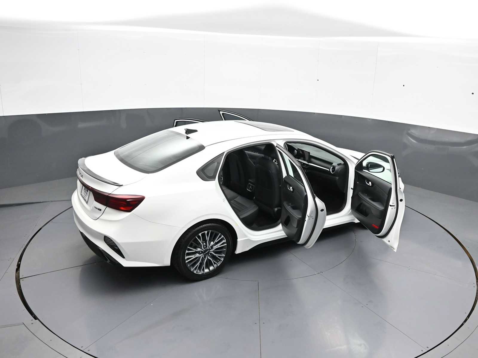 Used 2023 Kia Forte GT-Line w/ GT-Line Premium Package FWD image 35