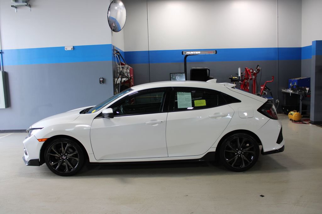 Used 2018 Honda Civic Sport image 12
