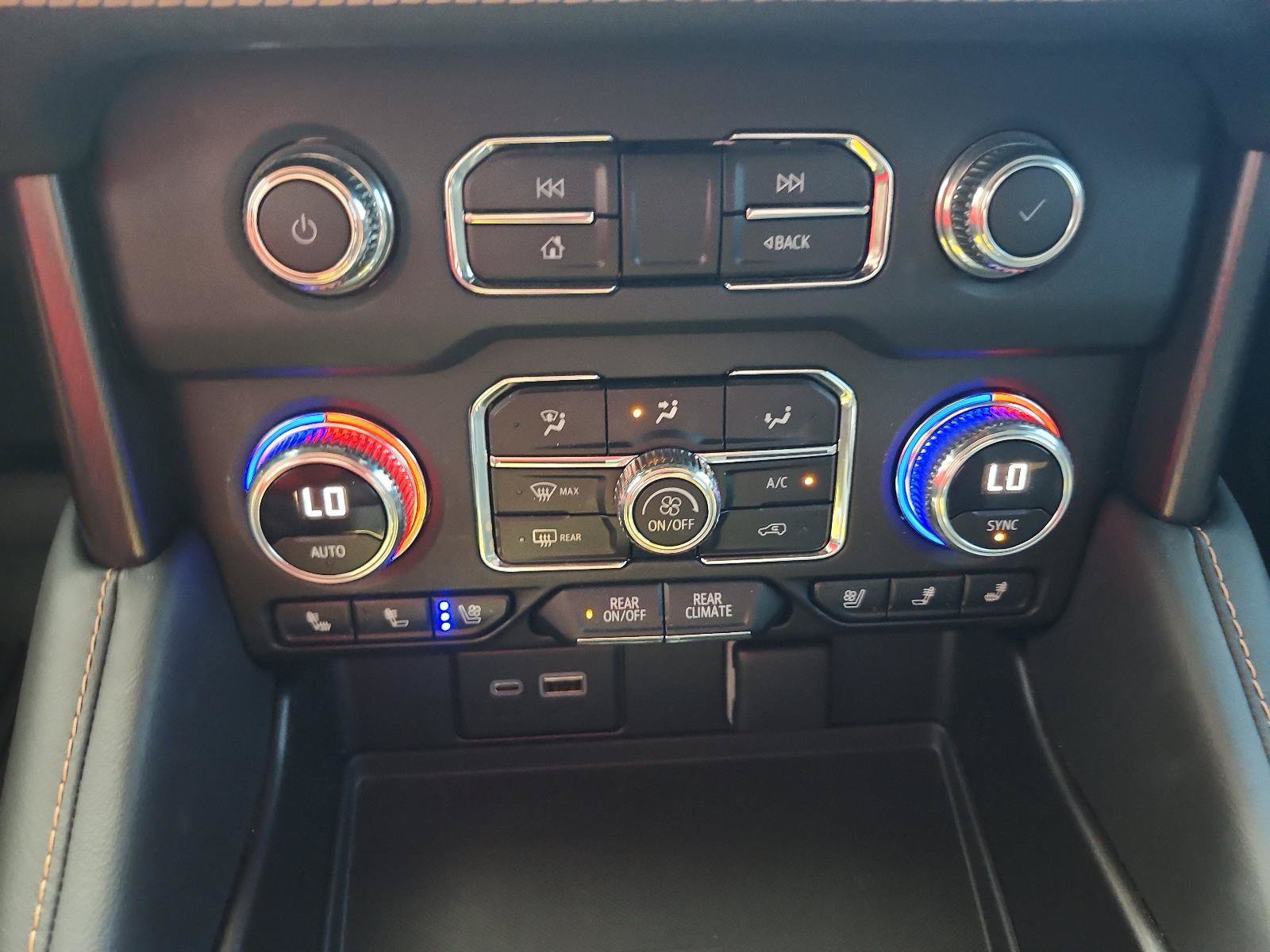 Used 2023 GMC Yukon AT4 AWD/4WD image 20
