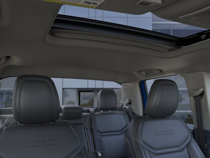 New 2026 Ford Maverick Lobo AWD/4WD image 12