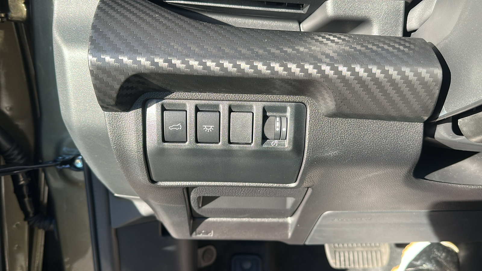 Certified 2025 Subaru Ascent Premium w/ Premium Package image 17