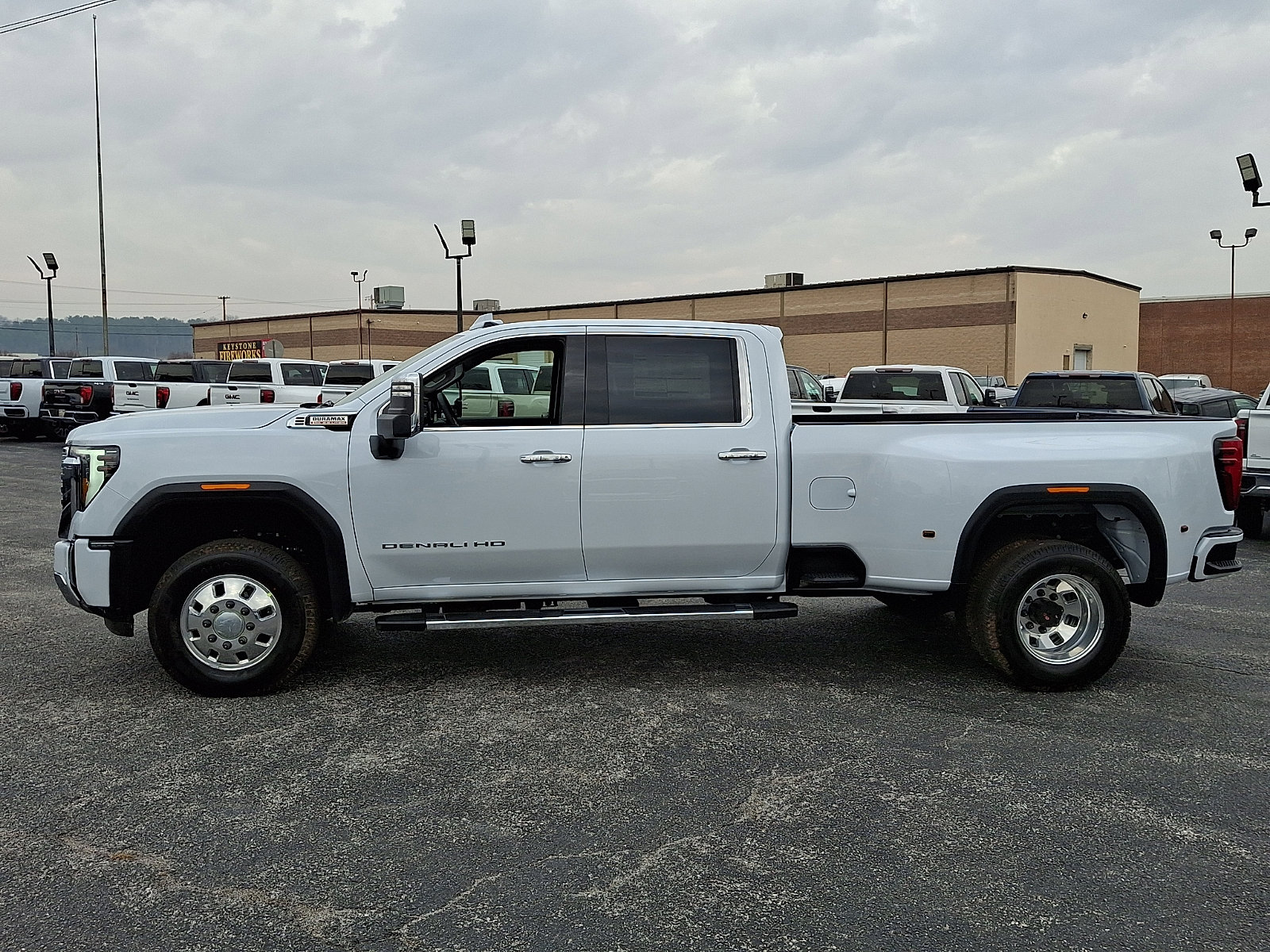 New 2026 GMC Sierra 3500 Denali w/ Denali Reserve Package image 5