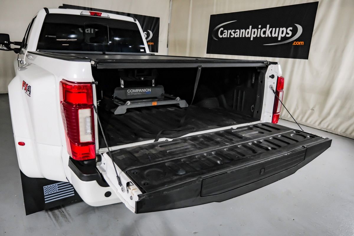 Used 2021 Ford F450 Platinum w/ FX4 Off-Road Package image 59