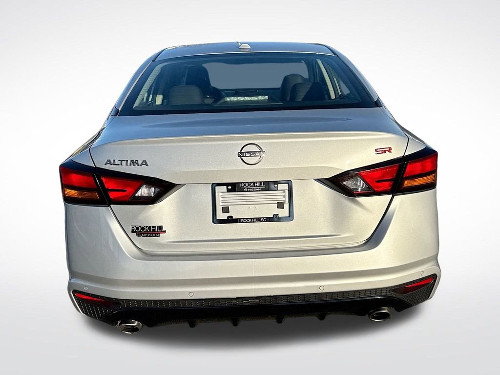 Used 2024 Nissan Altima 2.5 SR image 6