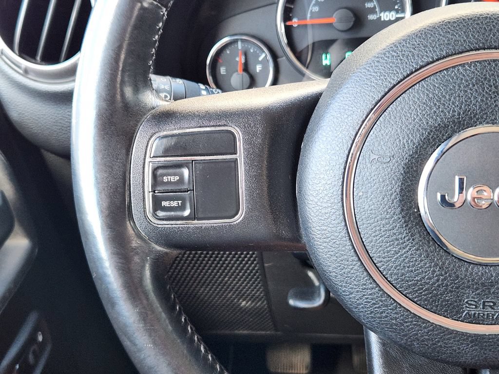 Used 2012 Jeep Wrangler Sport AWD/4WD image 18