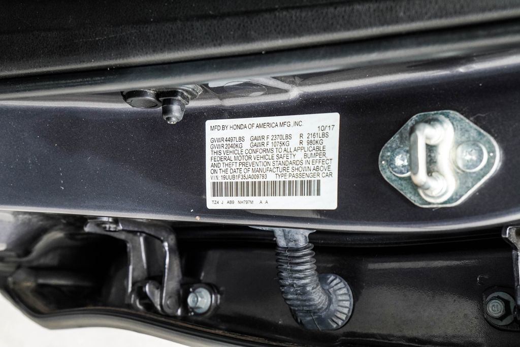 Used 2018 Acura TLX FWD image 44