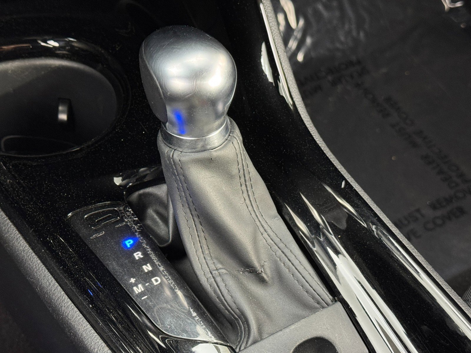 Used 2020 Toyota C-HR XLE image 27