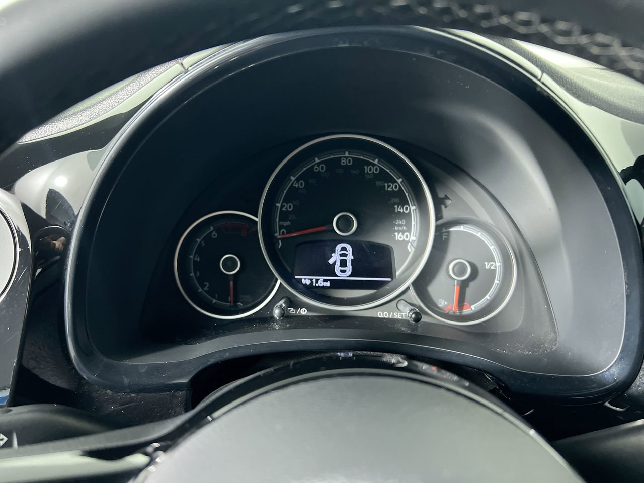 Used 2018 Volkswagen Beetle 2.0T S w/ Style & Comfort Package For S FWD image 20