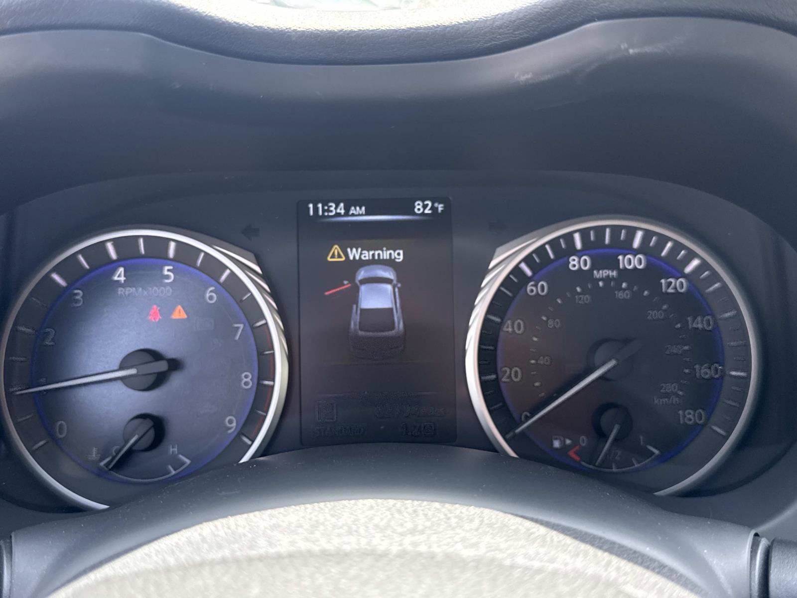 Used 2017 INFINITI Q60 3.0t image 15