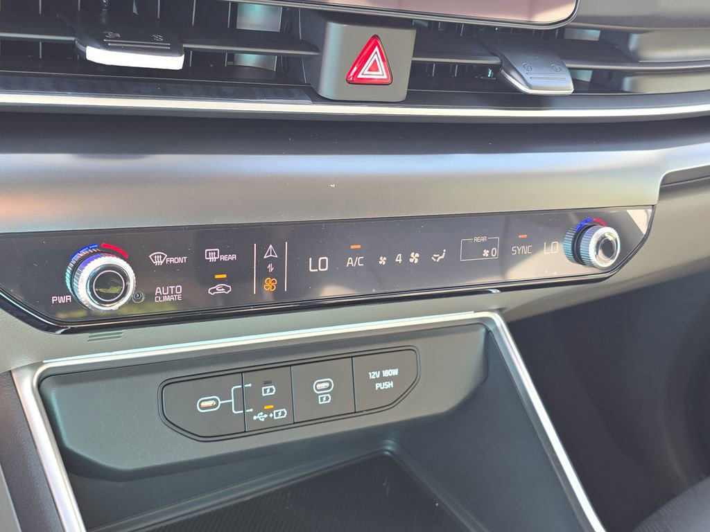 New 2026 Kia Carnival image 25