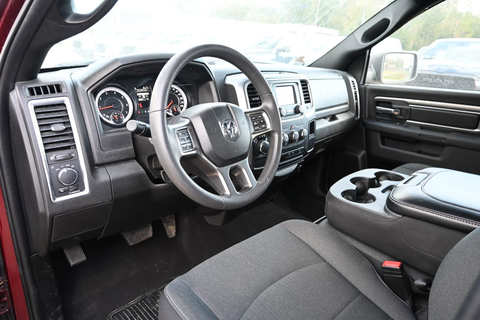 Used 2024 RAM 1500 Classic Warlock image 9