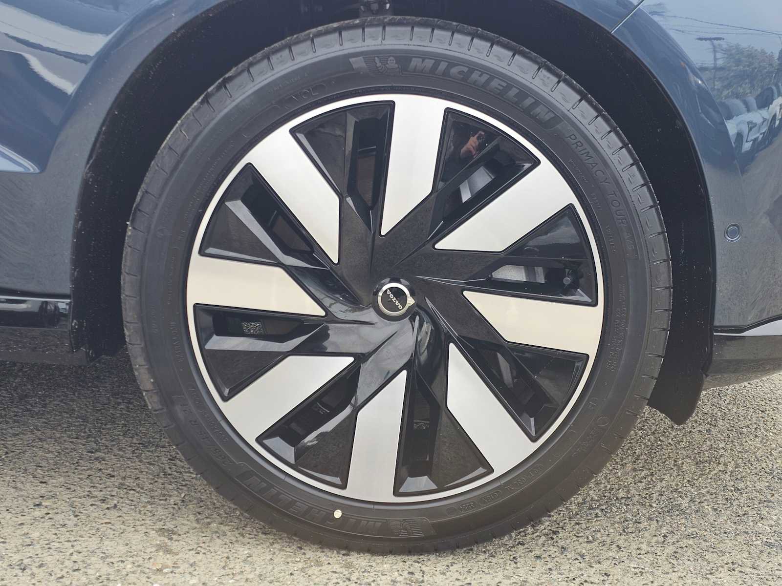 New 2026 Volvo EX90 Ultra image 9