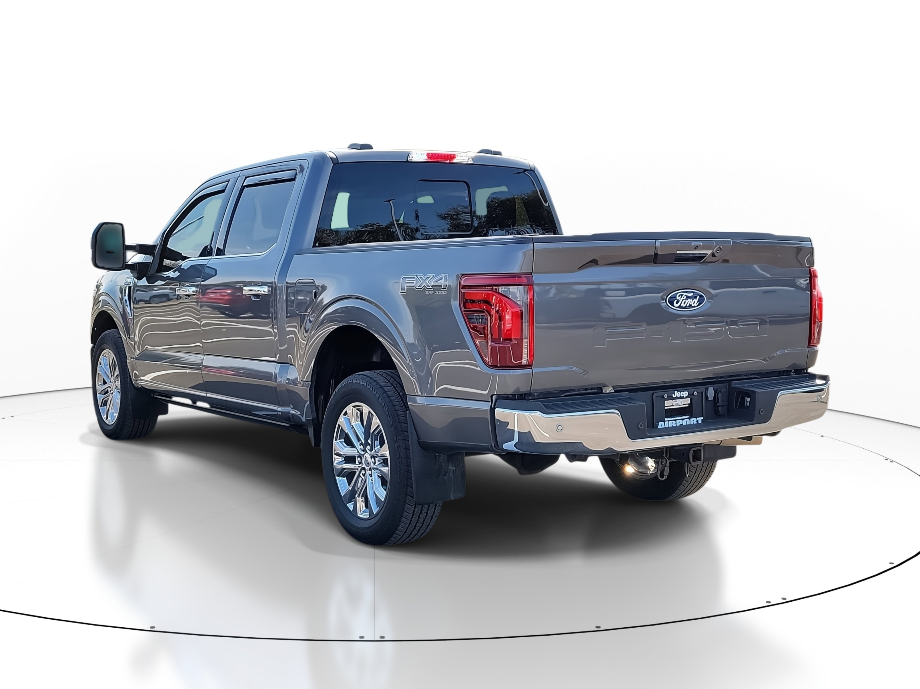 Used 2024 Ford F150 Lariat w/ FX4 Off-Road Package image 5