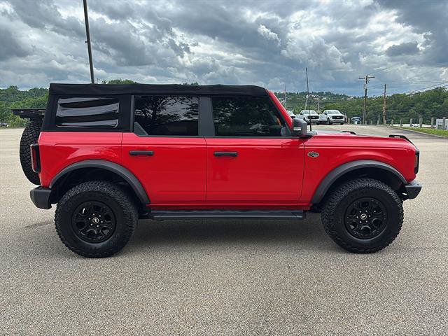 Certified 2022 Ford Bronco Wildtrak AWD/4WD image 5