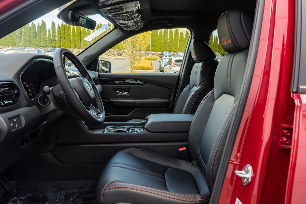 New 2025 Honda Pilot TrailSport image 26