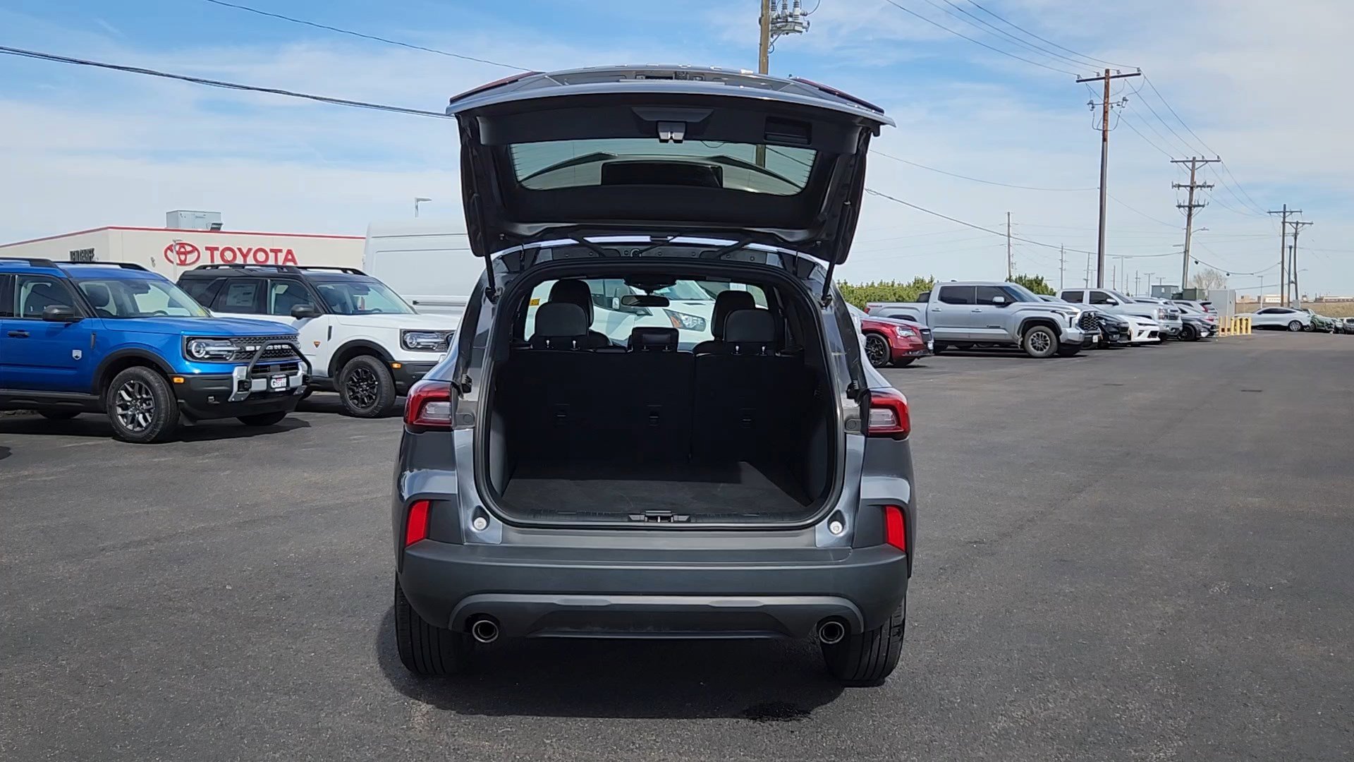 Certified 2025 Ford Escape ST-Line image 18