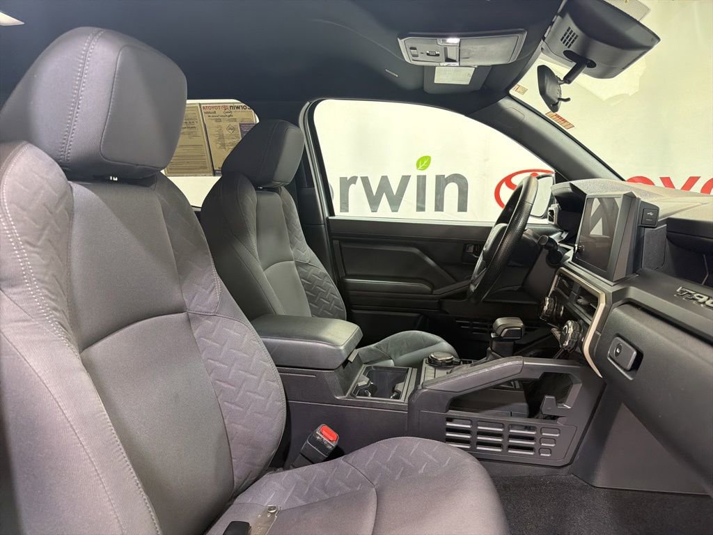 Used 2024 Toyota Tacoma SR AWD/4WD image 10