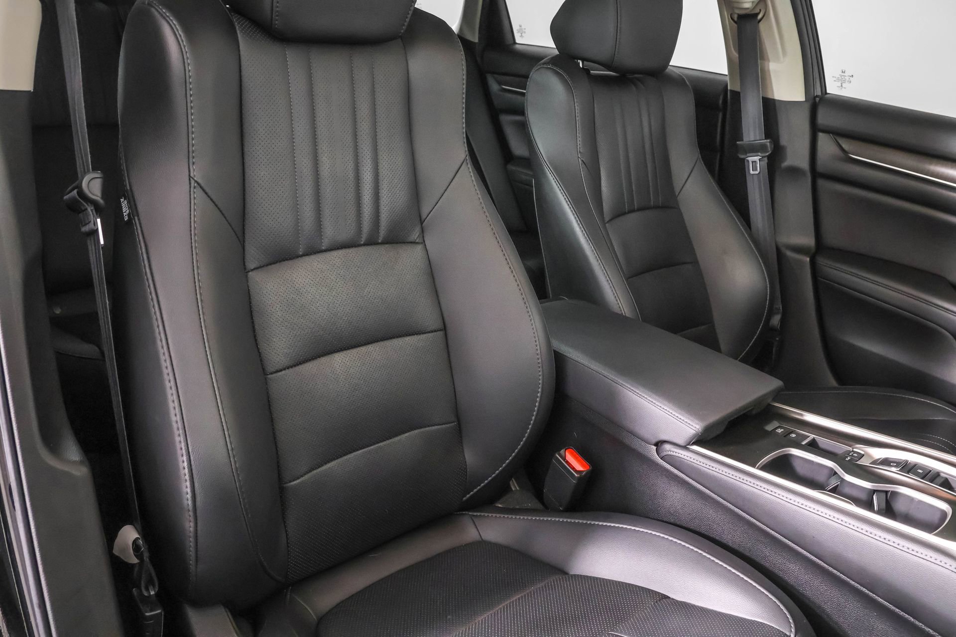 Used 2021 Honda Accord Touring image 46