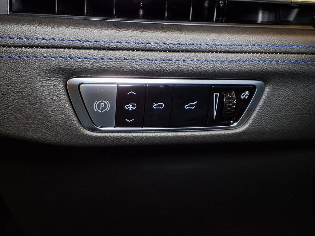 New 2026 Cadillac Escalade IQL Luxury AWD/4WD image 16
