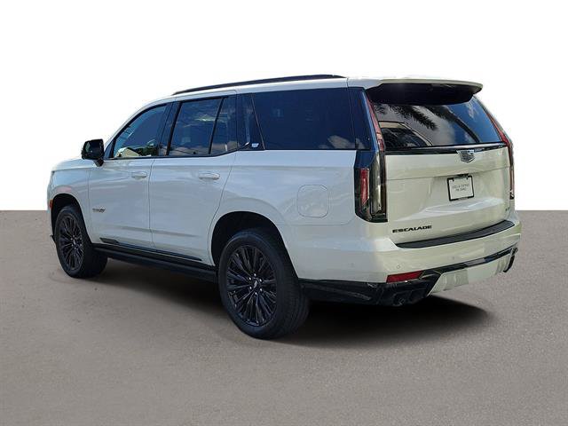 Used 2024 Cadillac Escalade V w/ LPO, ONYX Package AWD/4WD image 39