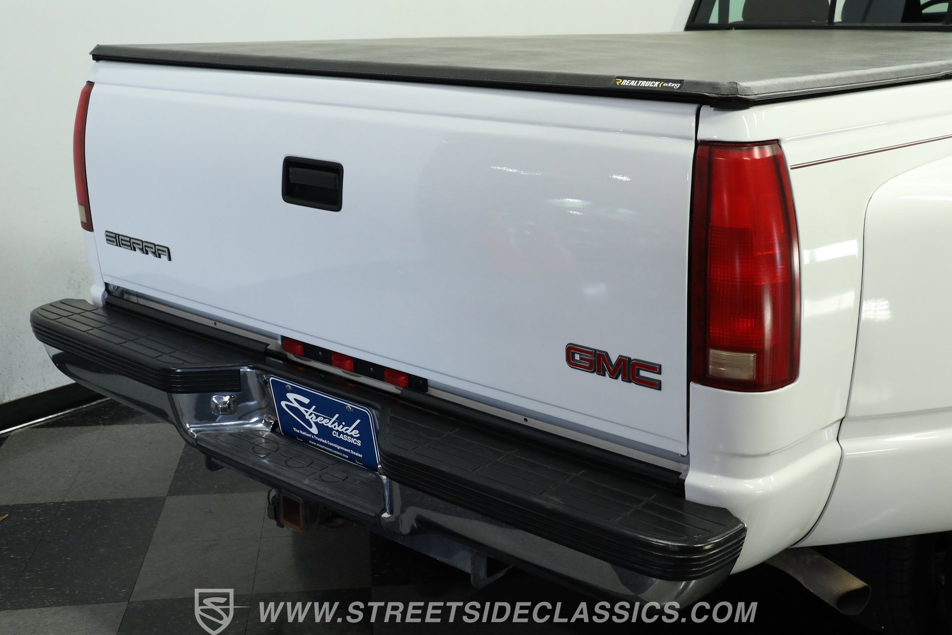 Used 1998 GMC Sierra 3500 2WD Crew Cab w/ Marketing Option Pkg 3 image 24