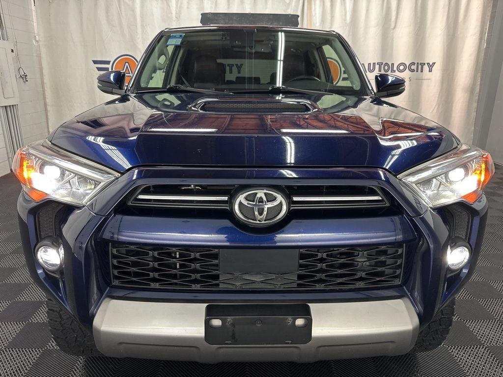 Used 2023 Toyota 4Runner TRD Off-Road Premium w/ Moonroof Package AWD/4WD image 3