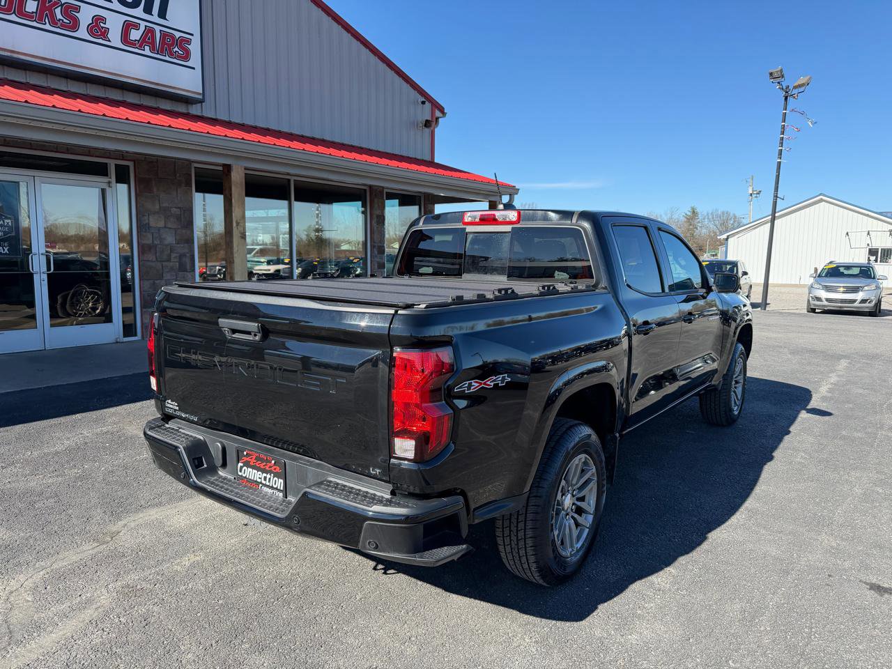 Used 2023 Chevrolet Colorado LT w/ LT Convenience Package image 4