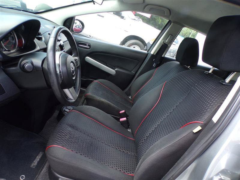 Used 2012 MAZDA MAZDA2 Touring FWD image 14