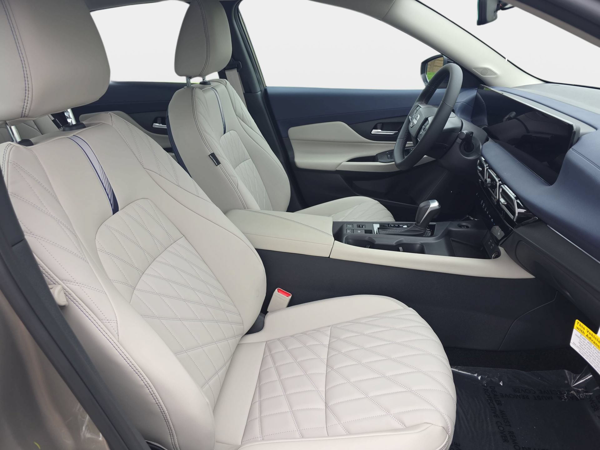 New 2026 Nissan Sentra SL w/ Floor Mat Package FWD image 10