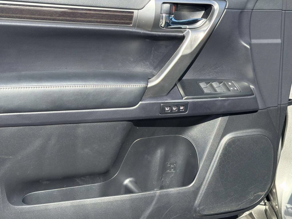 Used 2023 Lexus GX 460 Premium w/ Premium Package AWD/4WD image 26